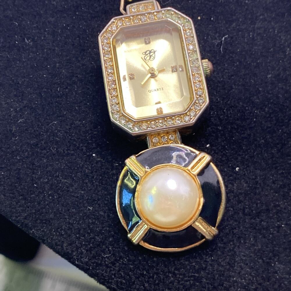 Elizabeth Taylor Womens Gold Custom Beaded Watch Necklace Works New Battery
